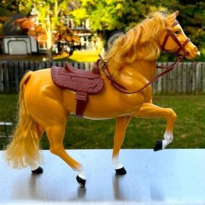 Barbie’s Horse Dallas Palomino by Mattel Bridle & Saddle Vintage